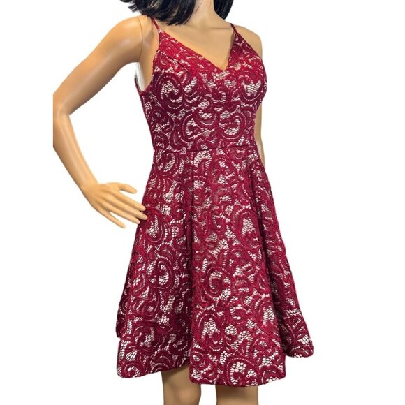 (5 for $25) My Michelle Red Lace & Sequin Sleeveless Fit & Flare Dress Size 5 - Picture 2 of 6